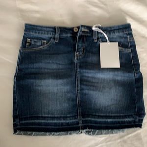 Women’s jean skirt, never worn with tags